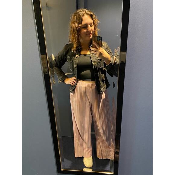 ATLEIN COLLECTIVE Pink Pleated Texture Mauve Plisses Flowy Pants Size 12 - Picture 7 of 14